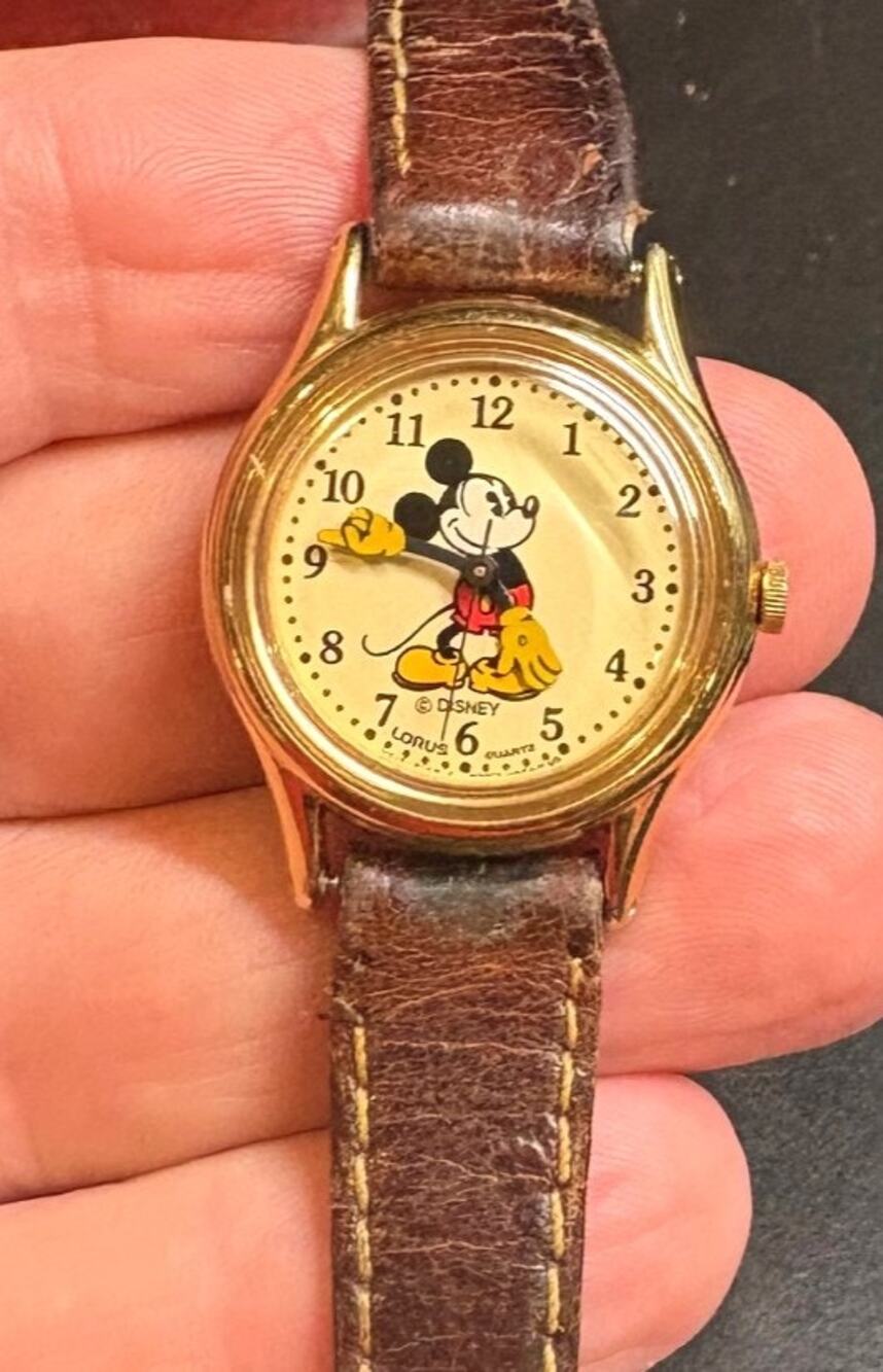 VTG Women's 25mm Gold Tone Mickey Mouse watch by Lorus, Leather Band